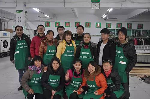å¨åå¹³åä»ä¹çæèµé±?æå¨åå¹³6å¹´æ¯æä¹èµ50ä¸ç