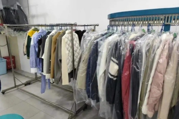 开干洗店选新小区还是成熟老小区？